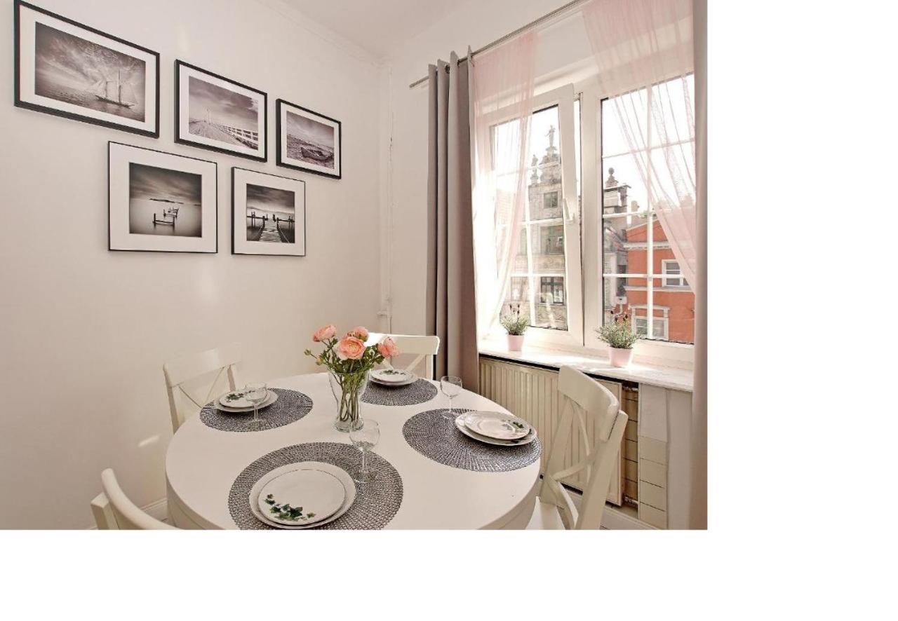 Apartament Kameralny Dluga 50 Gdańsk Extérieur photo
